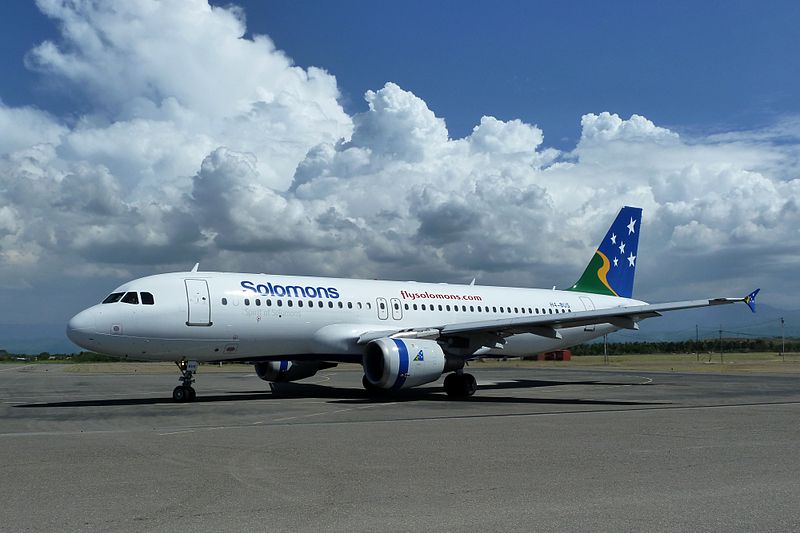 800px-Solomon_Airlines_Airbus_A320-211_at_Honiara_Airport_in_2012
