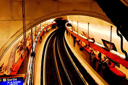 A_Paris_Metro_Station